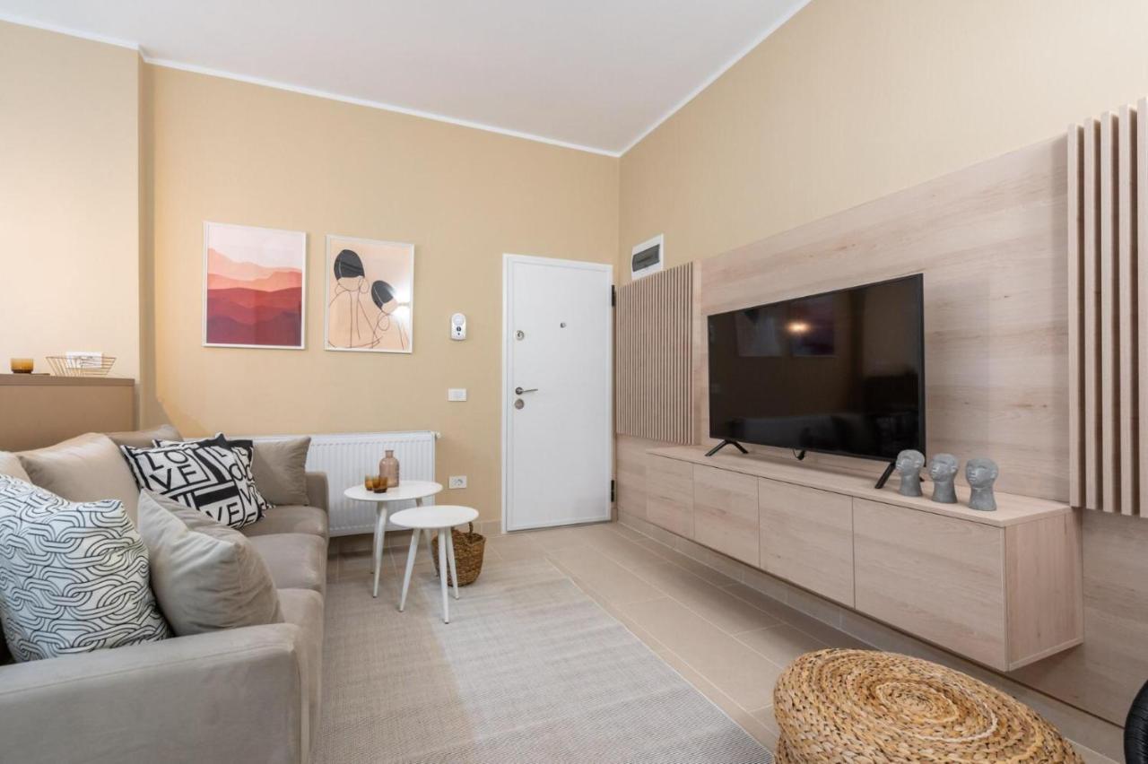 Fabulous Apartament With View In Calea Victoriei Bucarest Exterior foto