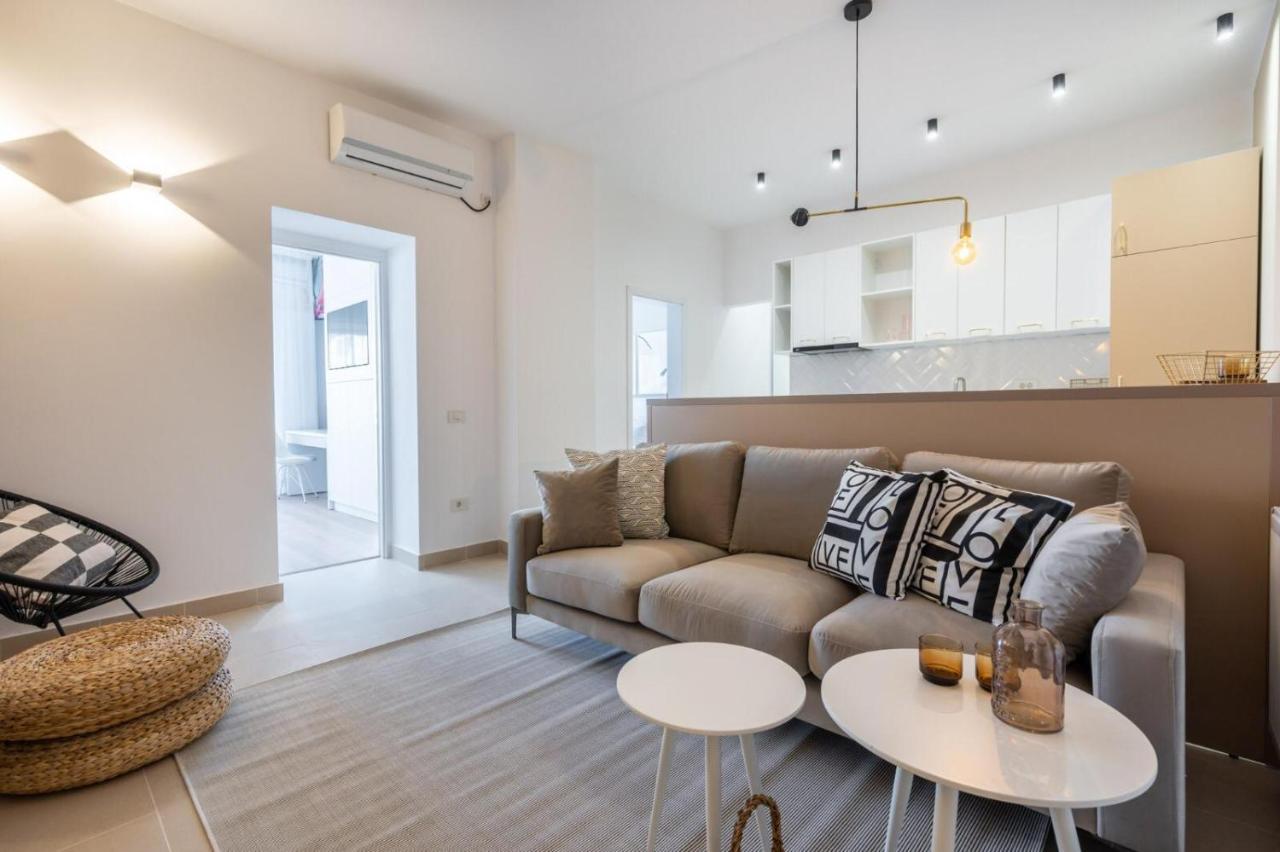 Fabulous Apartament With View In Calea Victoriei Bucarest Exterior foto