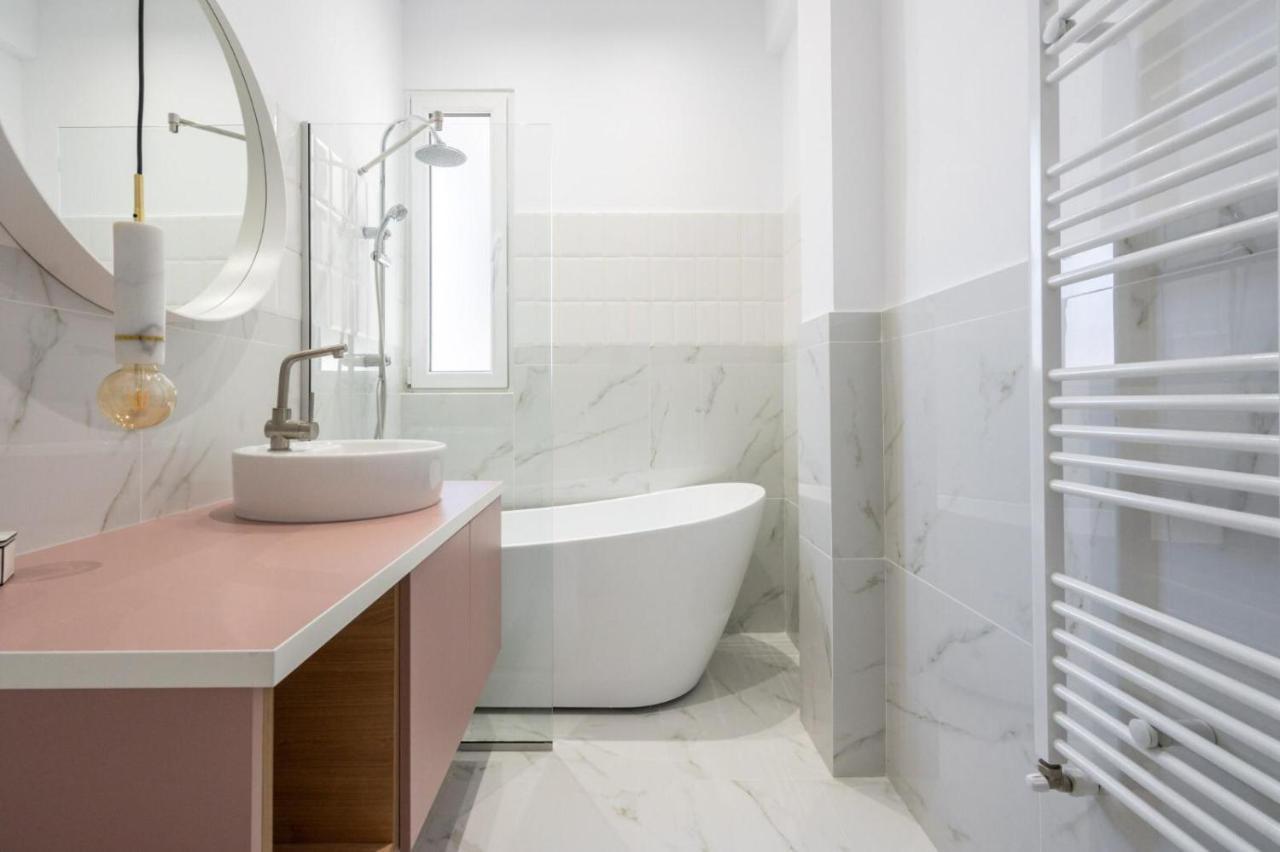 Fabulous Apartament With View In Calea Victoriei Bucarest Exterior foto