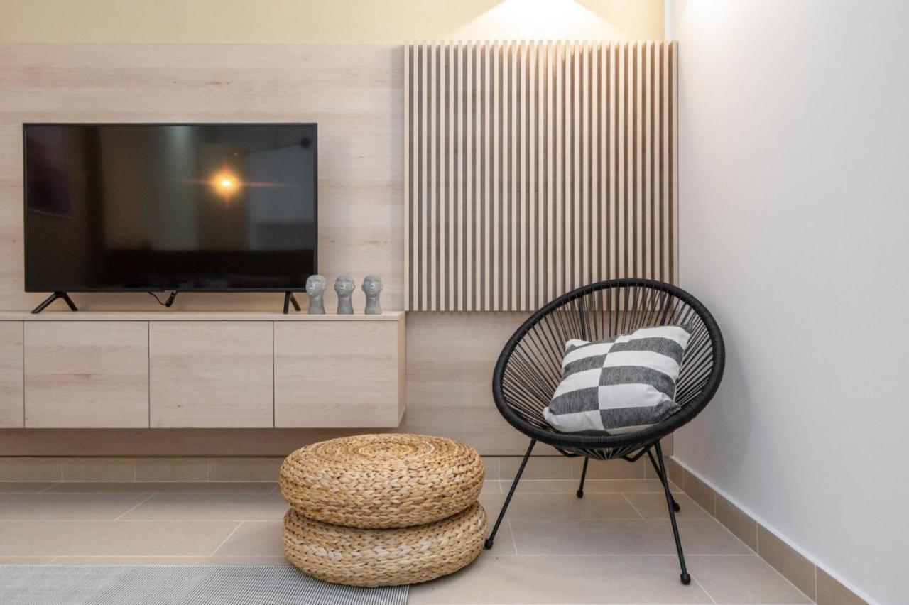 Fabulous Apartament With View In Calea Victoriei Bucarest Exterior foto